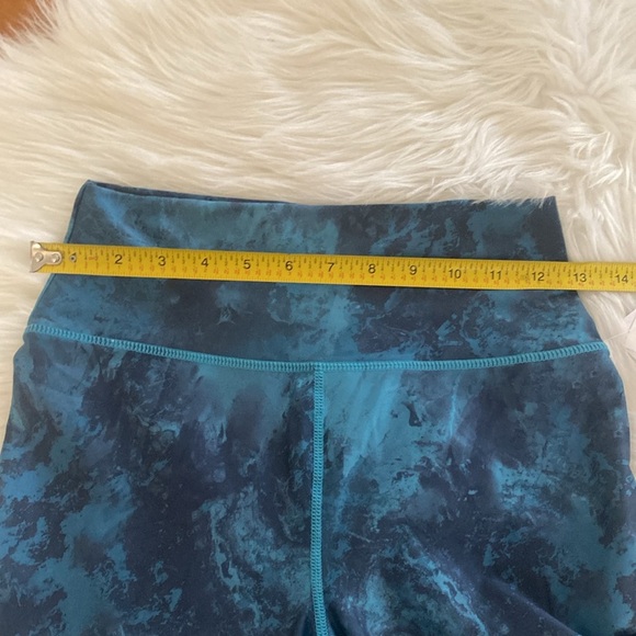 Marika women’s blue leggings size M - Picture 8 of 9